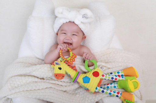 广州代怀试管生子宝宝发烧精神不好
