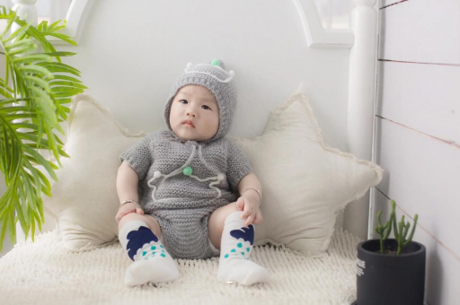 广州代怀试管生子五个月宝宝奶量