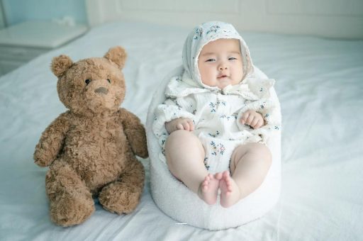 广州代怀试管生子宝宝游泳水温多少合适